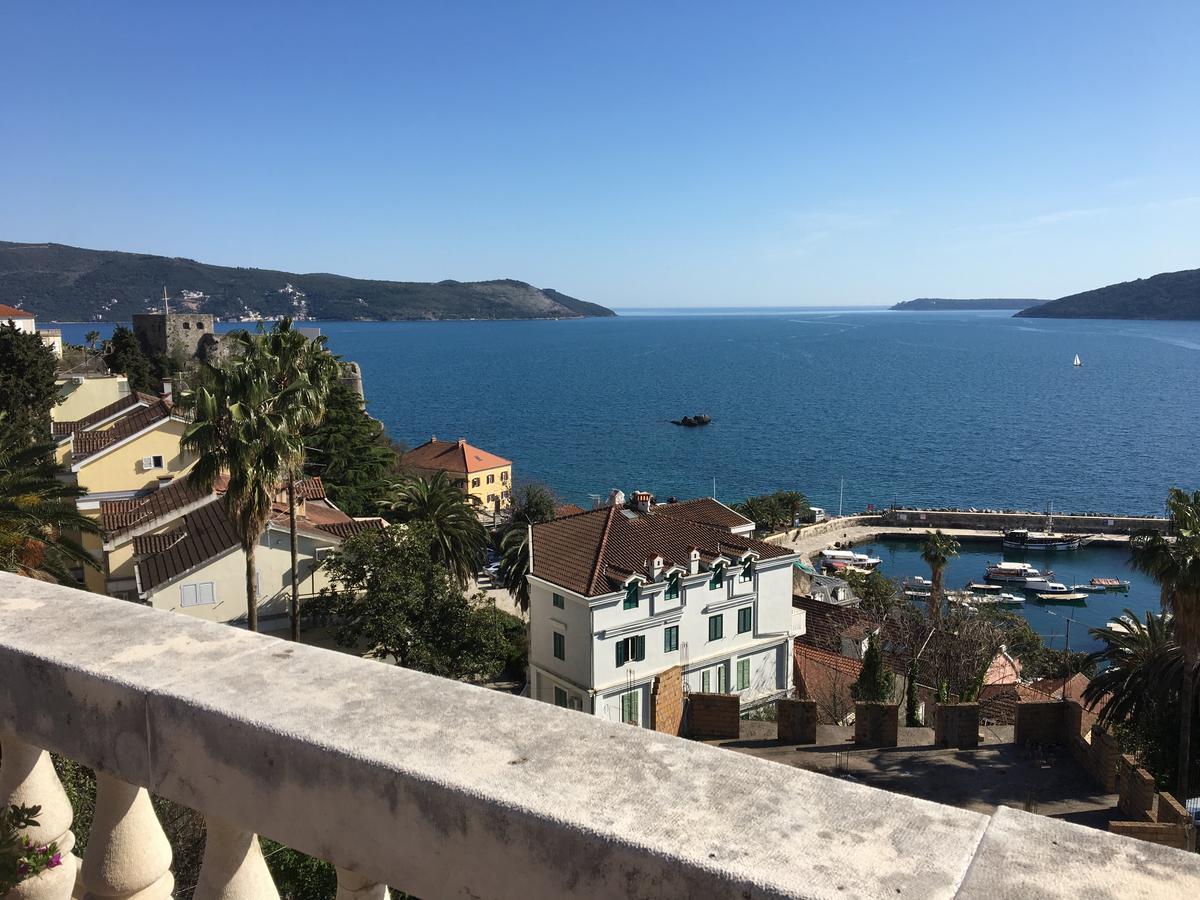 Apartment Fjord Waterfront Kotor Eksteriør billede